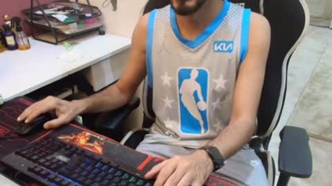 Snapshot of flowthefun chatting on 6, 7, 2026 flowthefun online show from 6, 7, 2026