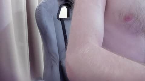 fluffycat  online show from 17, 12, 2024