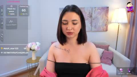 Lina online show from 9, 4, 2026