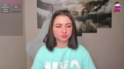 Snapshot of flufyfoxx chatting on 29, 4, 2026 Lina online show from 29, 4, 2026