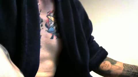 Snapshot of flylen chatting on 8, 12, 2024 flylen online show from 8, 12, 2024