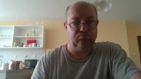 Snapshot of fm_group_nederland chatting on 3, 4, 2026 VIP Magnolia online show from 3, 4, 2026