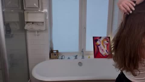 Snapshot of fondawollyung chatting on 17, 2, 2026 Mery online show from 17, 2, 2026