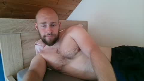 Snapshot of foniks96 chatting on 17, 6, 2026 Martin Grob online show from 17, 6, 2026