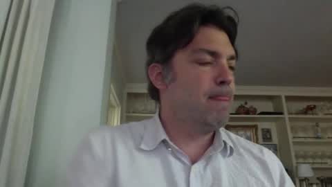 Snapshot of forevergoing chatting on 8, 5, 2026 forevergoing online show from 8, 5, 2026