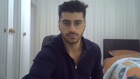 Snapshot of fortiori8 chatting on 14, 11, 2025 fortiori8 online show from 14, 11, 2025