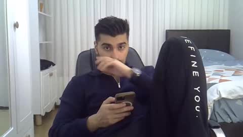 Snapshot of fortiori8 chatting on 26, 11, 2025 fortiori8 online show from 26, 11, 2025