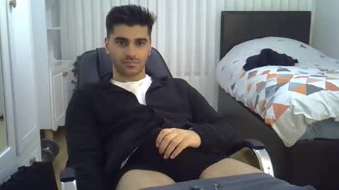 Snapshot of fortiori8 chatting on 22, 12, 2025 fortiori8 online show from 22, 12, 2025