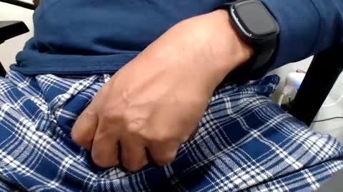 foster19422002 online show from 28, 1, 2025