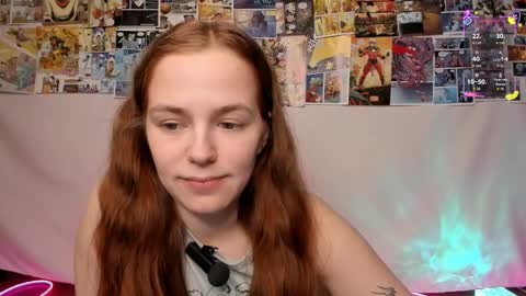 Snapshot of fox_lisaaa chatting on 8, 10, 2025 Lisa online show from 8, 10, 2025