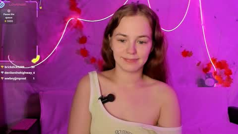 Snapshot of fox_lisaaa chatting on 1, 12, 2025 Lisa online show from 1, 12, 2025