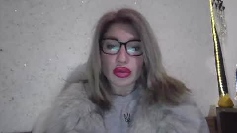 Snapshot of fox_red_lady7 chatting on 12, 2, 2026 fox_red_lady7 online show from 12, 2, 2026