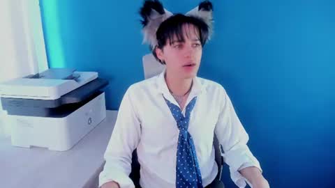Snapshot of fox_white_ chatting on 23, 7, 2026 . FOX WHITE . online show from 23, 7, 2026