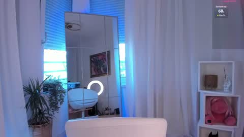 Snapshot of foxe_sailey chatting on 20, 6, 2026 Fox love you online show from 20, 6, 2026