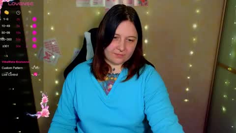 Snapshot of foxgirlandmerguis chatting on 16, 5, 2026 Belinda online show from 16, 5, 2026
