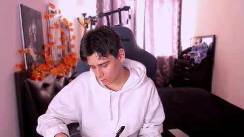 Foxicfu online show from 7, 11, 2025