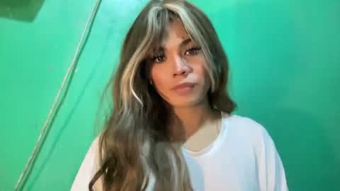 Snapshot of foxli_xx chatting on 27, 5, 2026 KITTY online show from 27, 5, 2026