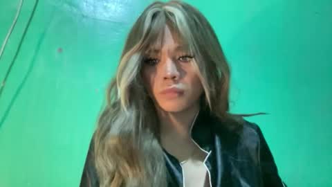 Snapshot of foxli_xx chatting on 27, 5, 2026 KITTY online show from 27, 5, 2026