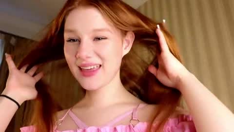 Snapshot of foxxx_tail chatting on 16, 5, 2026 Petra online show from 16, 5, 2026