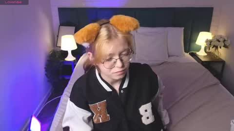Snapshot of foxxxypolly chatting on 5, 6, 2026 Polly online show from 5, 6, 2026