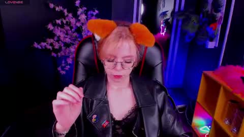 Snapshot of foxxxypolly chatting on 3, 7, 2026 Polly online show from 3, 7, 2026