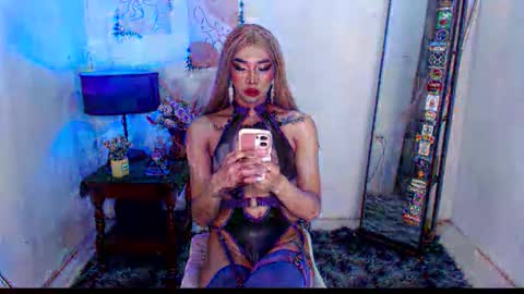 Snapshot of foxy_goddess chatting on 3, 12, 2025 foxy_goddess online show from 3, 12, 2025