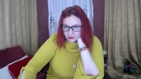 Snapshot of foxydesiree chatting on 16, 2, 2026 foxydesiree online show from 16, 2, 2026