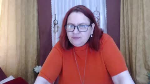 Snapshot of foxydesiree chatting on 20, 2, 2026 foxydesiree online show from 20, 2, 2026