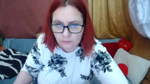Snapshot of foxydesiree chatting on 3, 5, 2026 foxydesiree online show from 3, 5, 2026