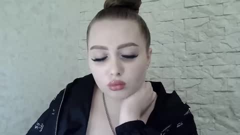 Alice online show from 1, 12, 2025