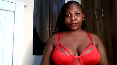 Snapshot of foxykay1 chatting on 8, 10, 2025 Kayla online show from 8, 10, 2025
