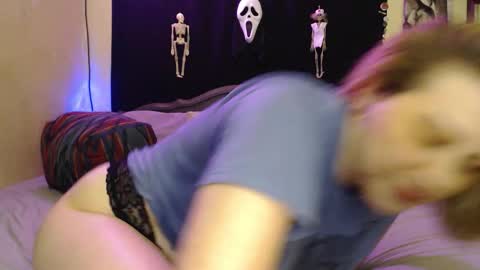 Snapshot of foxymalloryknoxy69 chatting on 10, 10, 2025 Mallory Koxx online show from 10, 10, 2025