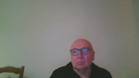 Snapshot of fra94 chatting on 4, 2, 2026 fra94 online show from 4, 2, 2026