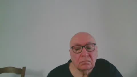 Snapshot of fra94 chatting on 16, 4, 2026 fra94 online show from 16, 4, 2026