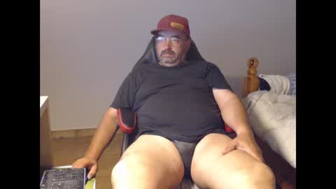 Snapshot of fraboys chatting on 15, 5, 2026 Fraboys online show from 15, 5, 2026