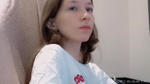 fran_bow online show from 10, 12, 2024