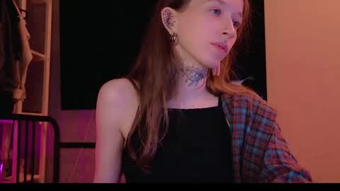 fran_bow online show from 17, 4, 2026