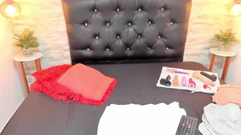 Snapshot of francesca_bbw chatting on 30, 4, 2026 online show from 30, 4, 2026