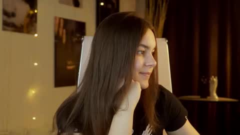 Snapshot of francescacavaliere chatting on 19, 6, 2026 Francesca online show from 19, 6, 2026