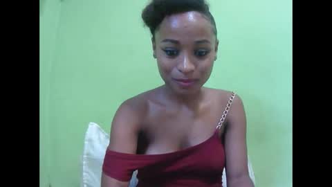 Snapshot of francine925426 chatting on 16, 3, 2026 francine925426 online show from 16, 3, 2026
