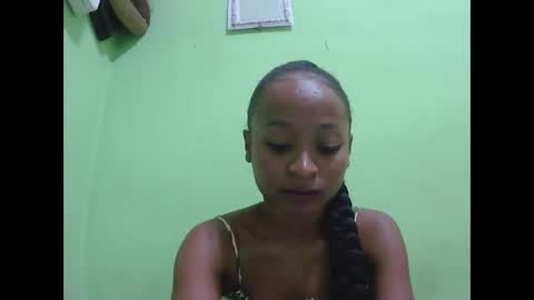 Snapshot of francine925426 chatting on 7, 4, 2026 francine925426 online show from 7, 4, 2026