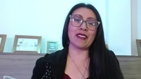 Snapshot of francisca_vera chatting on 4, 6, 2026 francisca_vera online show from 4, 6, 2026