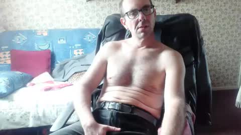 Snapshot of franck143544 chatting on 20, 10, 2025 franck143544 online show from 20, 10, 2025