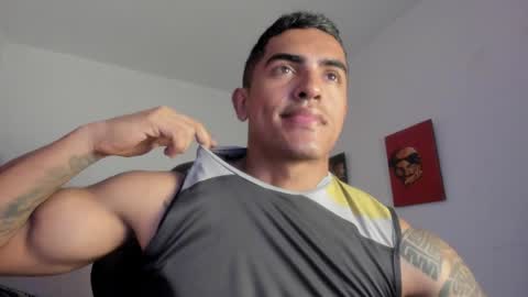 Snapshot of franco_ruiz_ chatting on 30, 3, 2026 franco online show from 30, 3, 2026