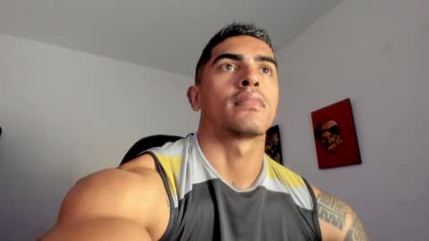 Snapshot of franco_ruiz_ chatting on 15, 4, 2026 franco online show from 15, 4, 2026