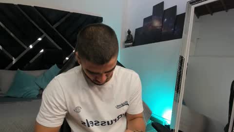 Snapshot of francobanderas1 chatting on 7, 1, 2026 FRANCO online show from 7, 1, 2026