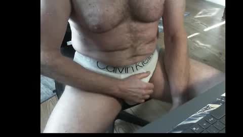 Snapshot of francois4059 chatting on 13, 11, 2025 Franois online show from 13, 11, 2025