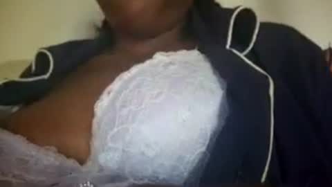 Snapshot of francoisee chatting on 26, 7, 2026 Hamie Sexy online show from 26, 7, 2026