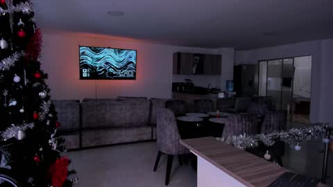 Frank Farrell. Hey remember to give me a thumbs up Ty online show from 10, 1, 2025