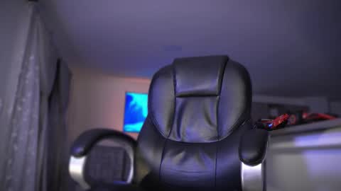 Frank Farrell. Hey remember to give me a thumbs up Ty online show from 23, 9, 2025